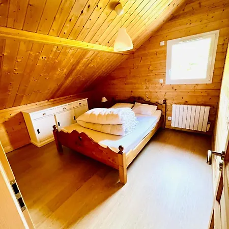 Chalet With Garden&terrace In